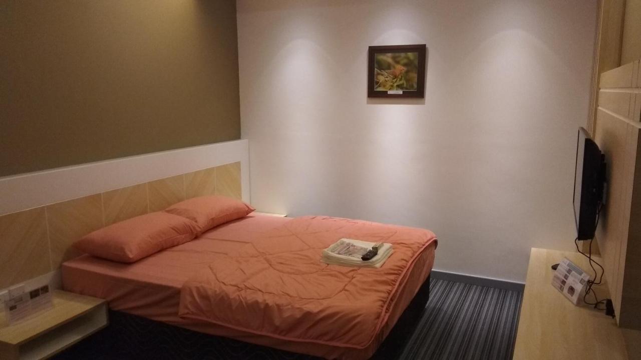 Nest Dayrooms Бандар Сери Бегаван Екстериор снимка