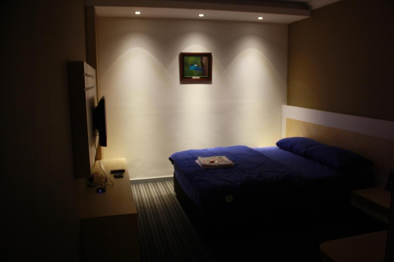Nest Dayrooms Бандар Сери Бегаван Екстериор снимка